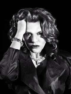 sandra bernhard